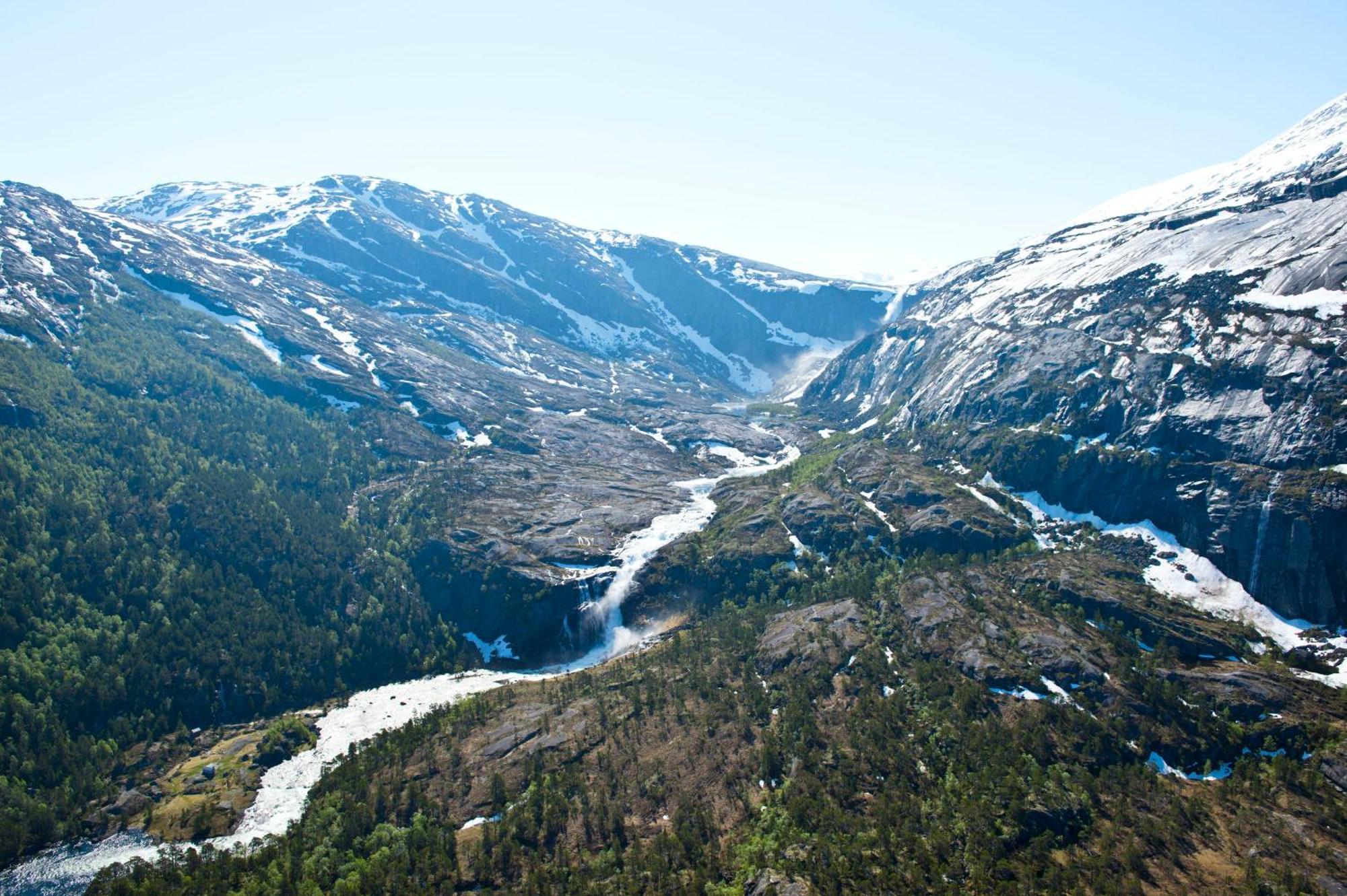 Готель Kinsarvik Camping Екстер'єр фото